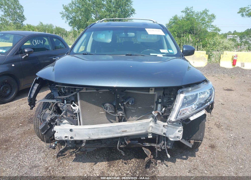 2014 NISSAN PATHFINDER SL VIN: 5N1AR2MM0EC683354