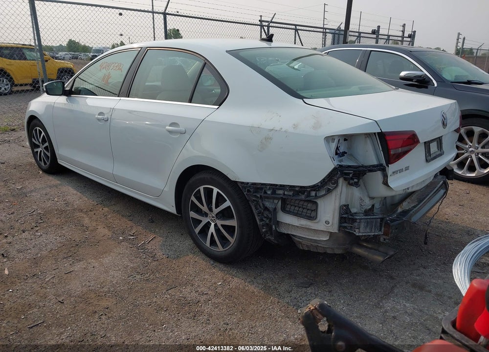 2017 VOLKSWAGEN JETTA 1.4T SE VIN: 3VWDB7AJ2HM223478