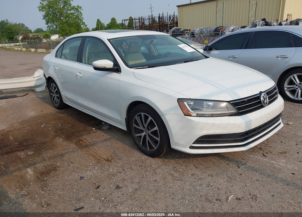 2017 VOLKSWAGEN JETTA 1.4T SE VIN: 3VWDB7AJ2HM223478