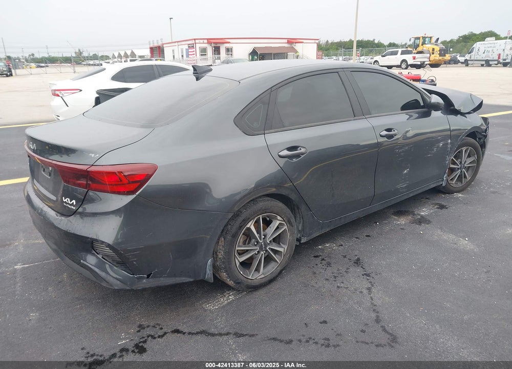 2024 KIA FORTE VIN: 3KPF24AD1RE733224