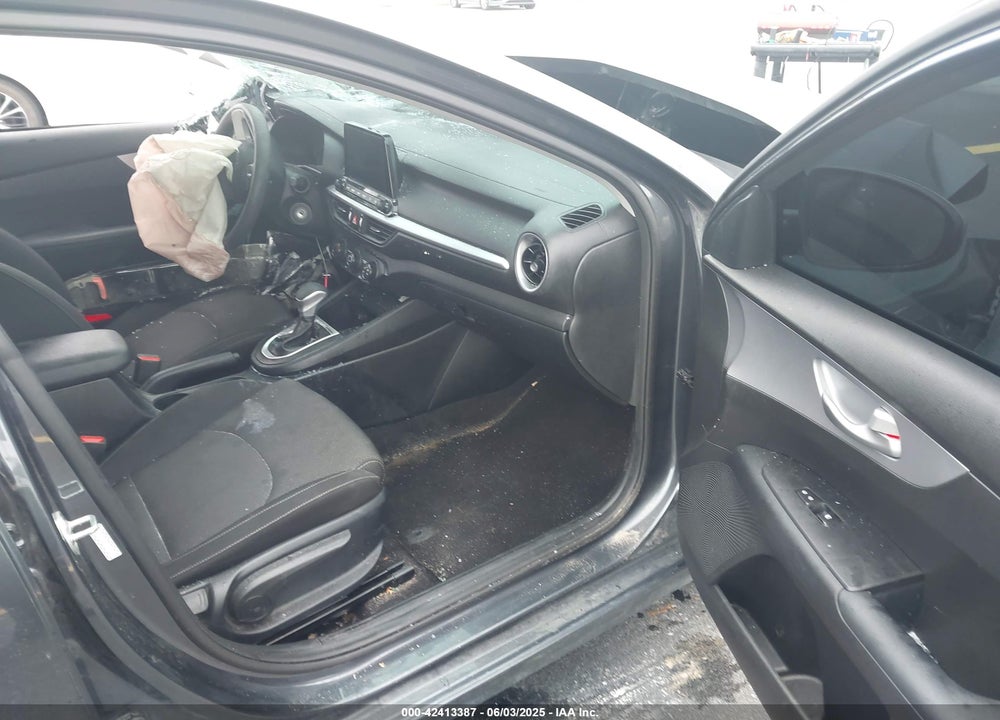 2024 KIA FORTE VIN: 3KPF24AD1RE733224