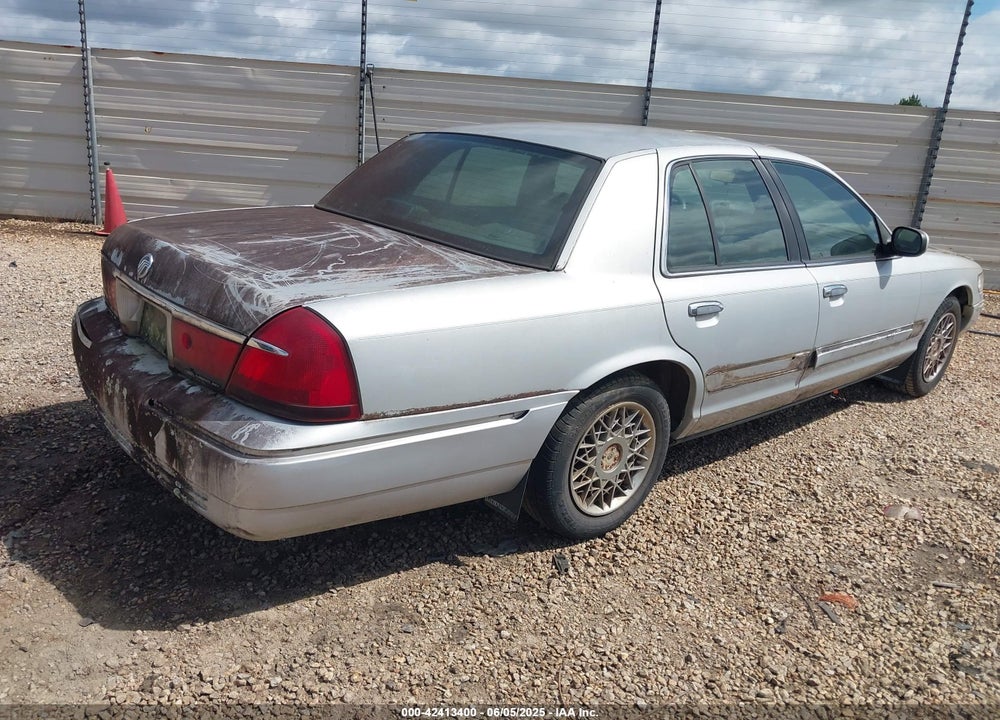 2002 MERCURY GRAND MARQUIS GS VIN: 2MEFM74W92X607734