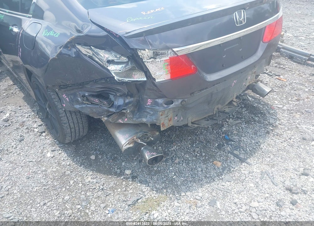 2014 HONDA ACCORD VIN: 1HGCR2F53EA062089