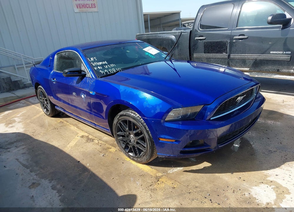 2014 FORD MUSTANG V6 VIN: 1ZVBP8AM6E5320810