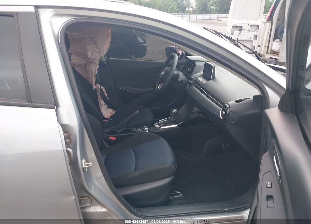 2018 TOYOTA YARIS IA VIN: 3MYDLBYV5JY317351
