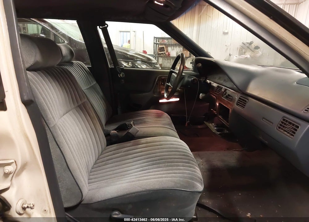 1988 PONTIAC BONNEVILLE LE VIN: 1G2HX54C4JW301728