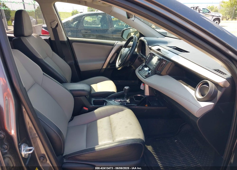 2018 TOYOTA RAV4 VIN: JTMDFREVXJD251109