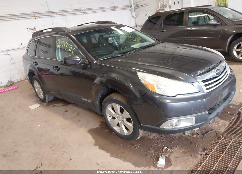 2010 SUBARU OUTBACK 2.5I PREMIUM VIN: 4S4BRCGC1A3373124