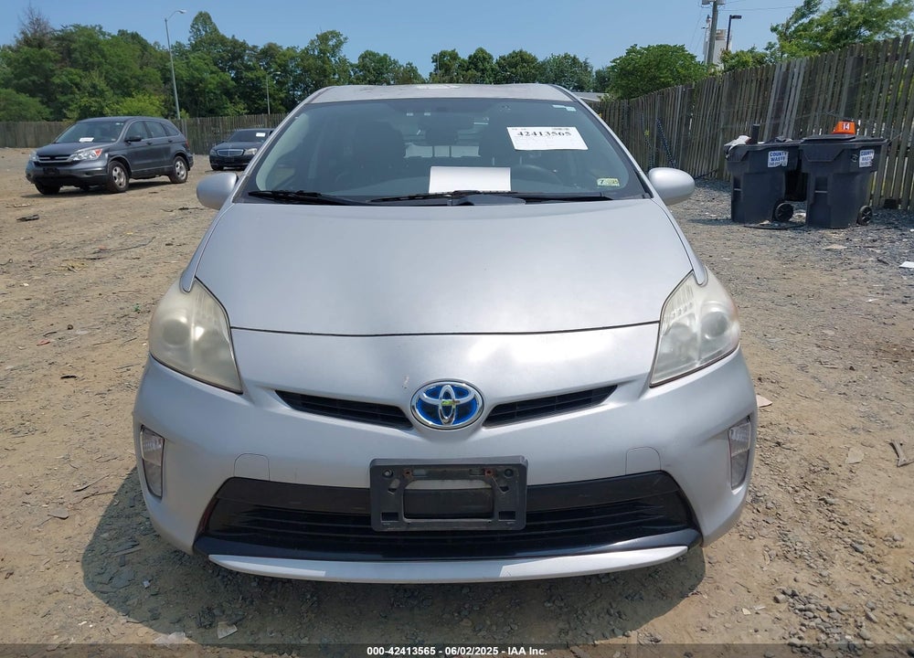 2013 TOYOTA PRIUS TWO VIN: JTDKN3DU4D5577888