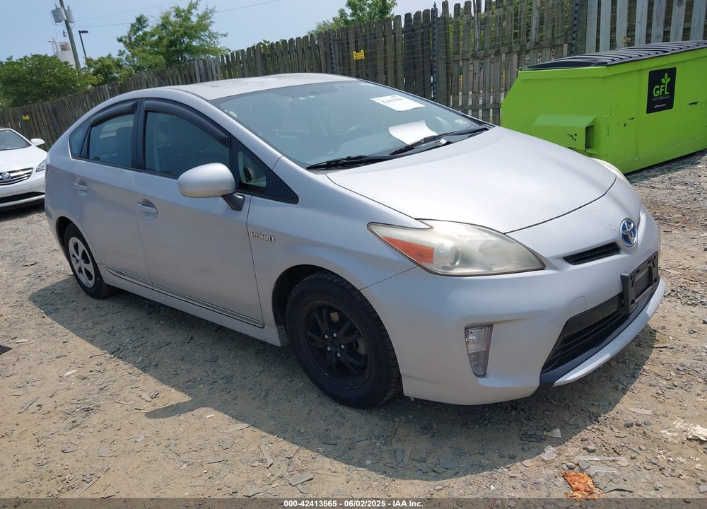 2013 TOYOTA PRIUS TWO VIN: JTDKN3DU4D5577888