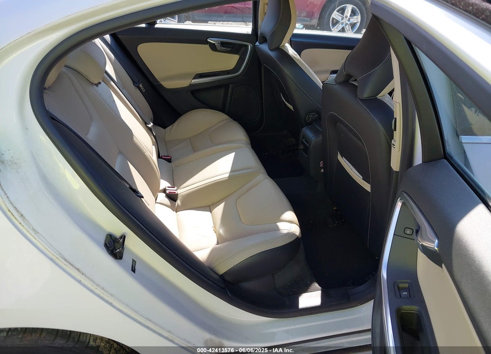 2013 VOLVO S60 VIN: YV1612FS1D2202815