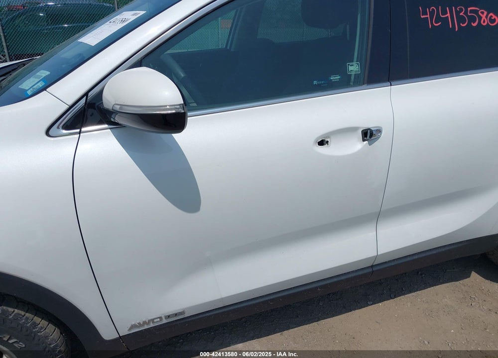 2017 KIA SORENTO VIN: 5XYPGDA59HG215653