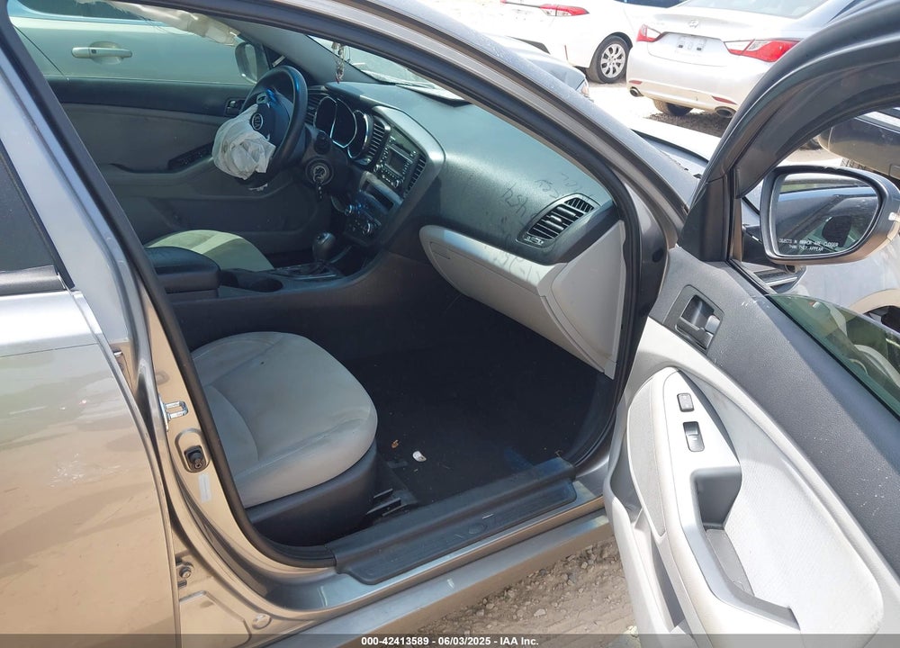 2012 KIA OPTIMA VIN: 5XXGM4A76CG005454
