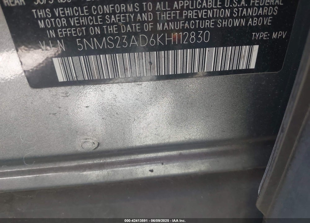 2019 HYUNDAI SANTA FE VIN: 5NMS23AD6KH112830