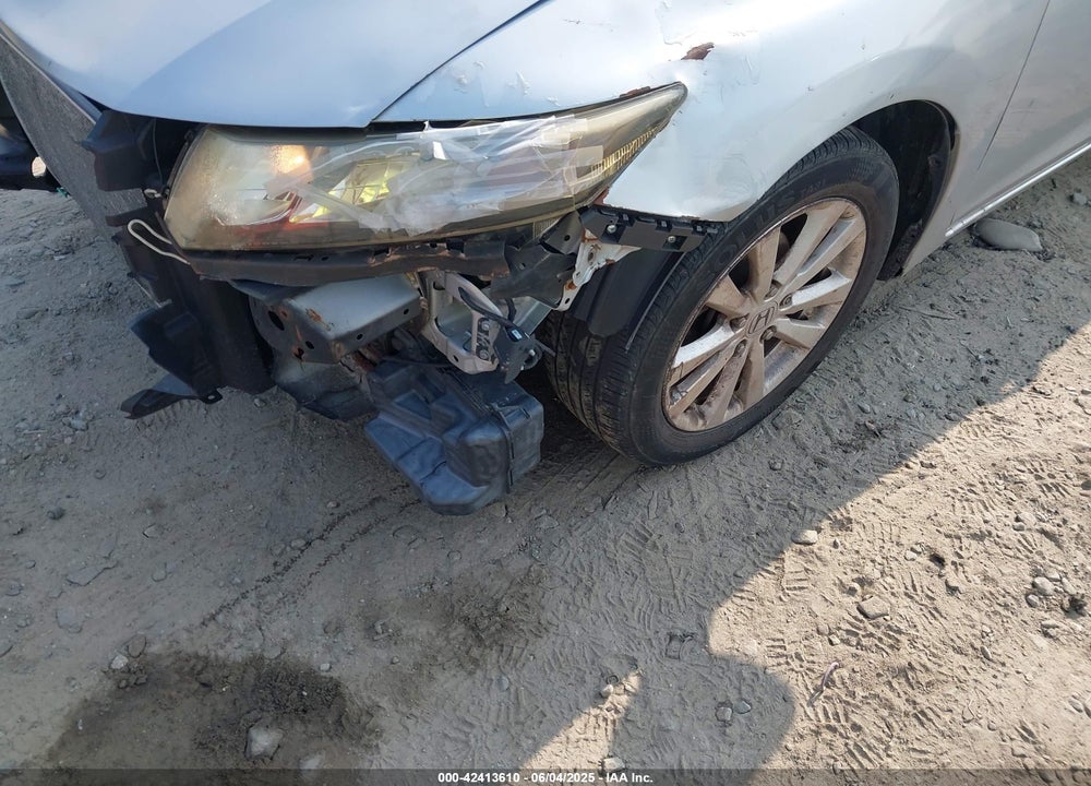2012 HONDA CIVIC VIN: 2HGFG3B82CH523709
