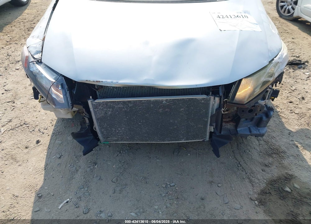 2012 HONDA CIVIC VIN: 2HGFG3B82CH523709