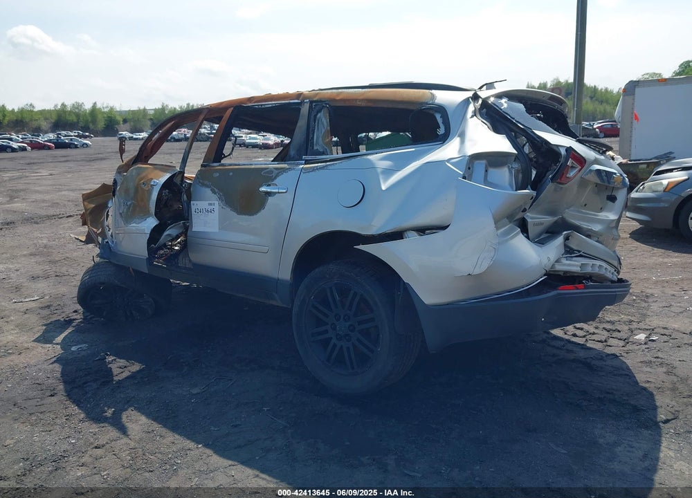 2013 CHEVROLET TRAVERSE VIN: 1GNKVGKDXDJ125467