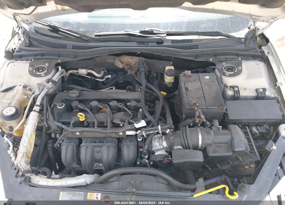 2010 FORD FUSION VIN: 3FAHP0HA9AR111391