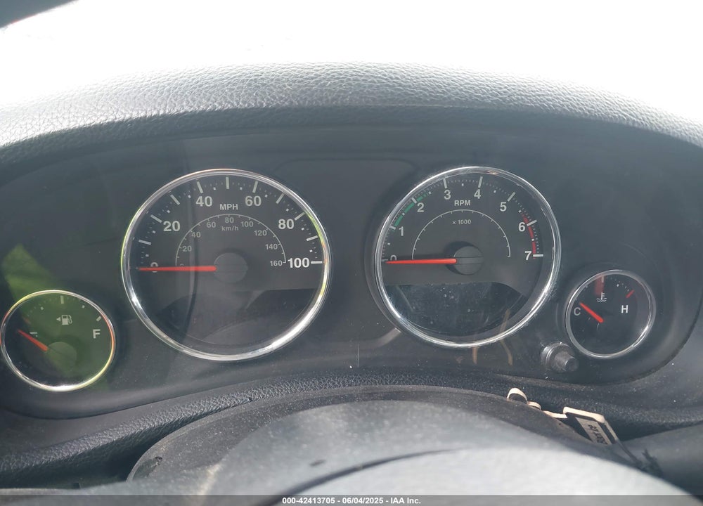 2011 JEEP WRANGLER / VIN: 1J4AA2D14BL521184