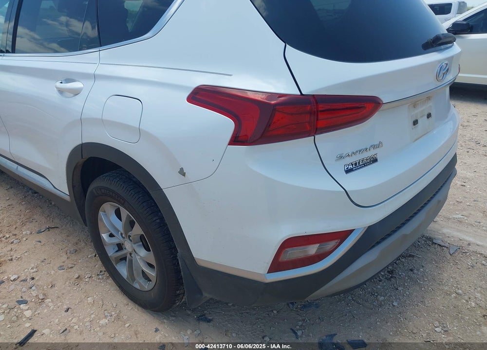 2020 HYUNDAI SANTA FE VIN: 5NMS33AD3LH181859