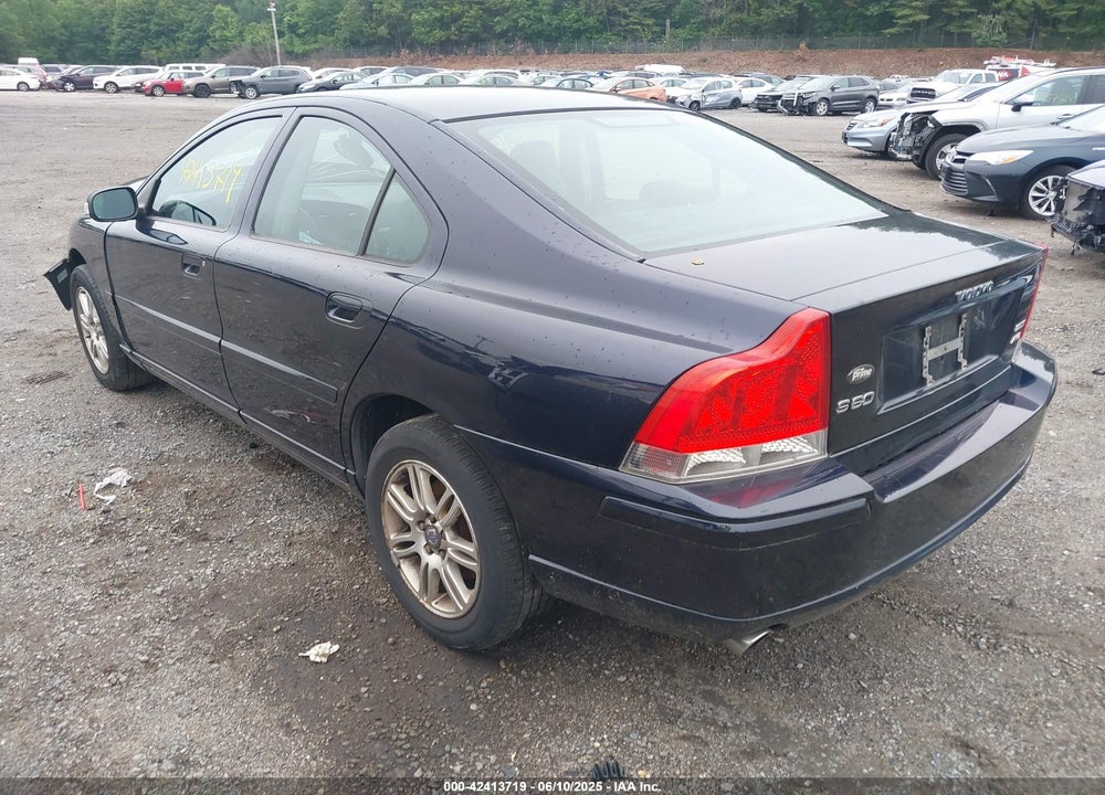 2008 VOLVO S60 2.5T VIN: YV1RH592182700816