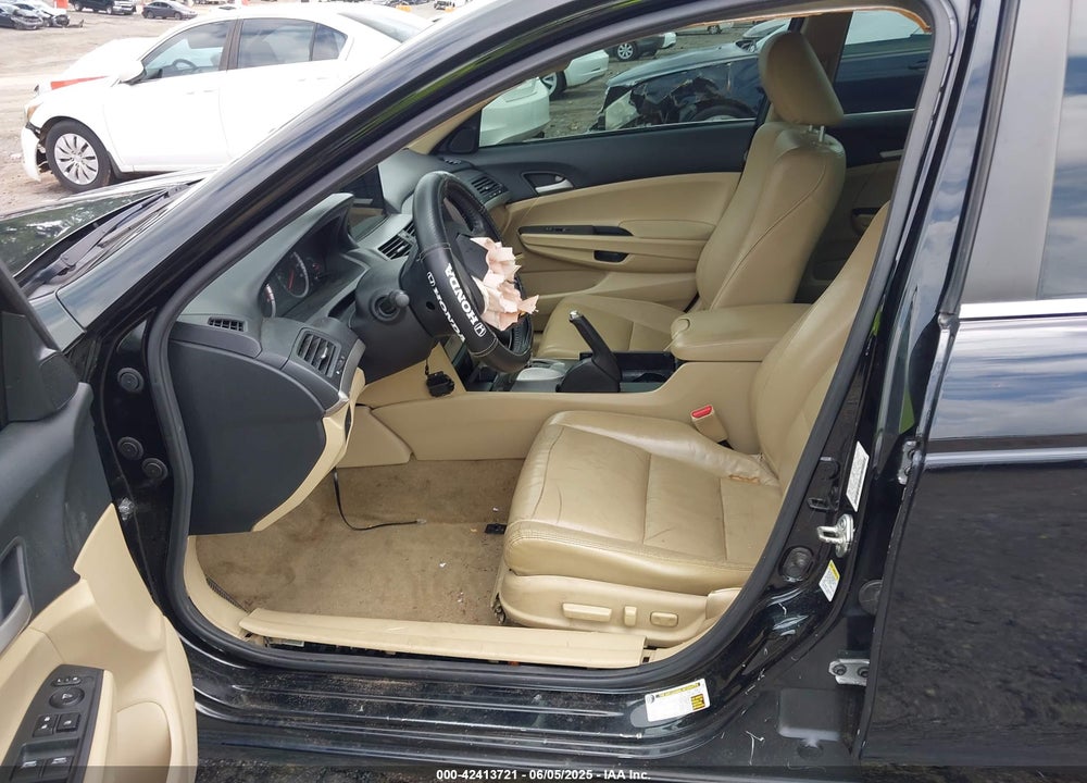 2012 HONDA ACCORD VIN: 1HGCP2F63CA038189