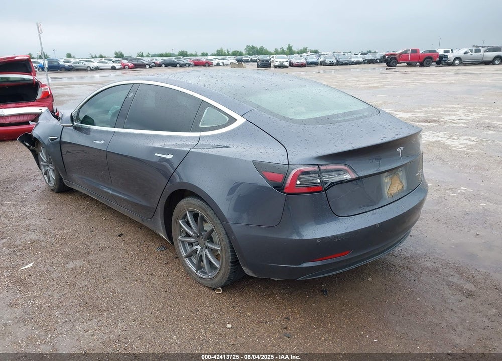 2018 TESLA MODEL 3 VIN: 5YJ3E1EB5JF128459