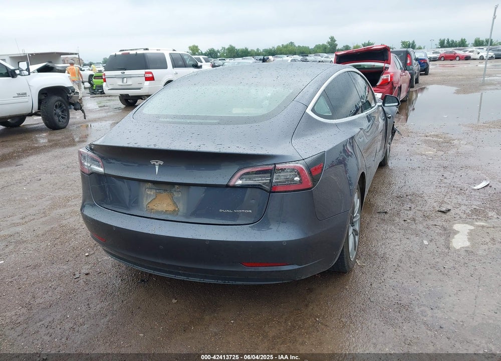 2018 TESLA MODEL 3 VIN: 5YJ3E1EB5JF128459