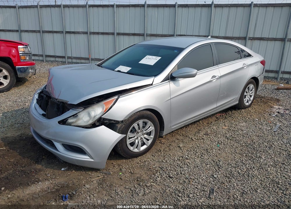 2013 HYUNDAI SONATA VIN: 5NPEB4AC9DH586013