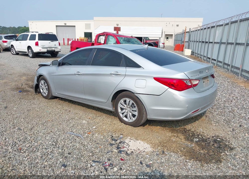 2013 HYUNDAI SONATA VIN: 5NPEB4AC9DH586013