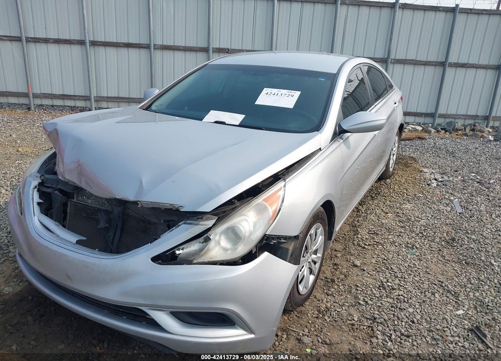 2013 HYUNDAI SONATA VIN: 5NPEB4AC9DH586013