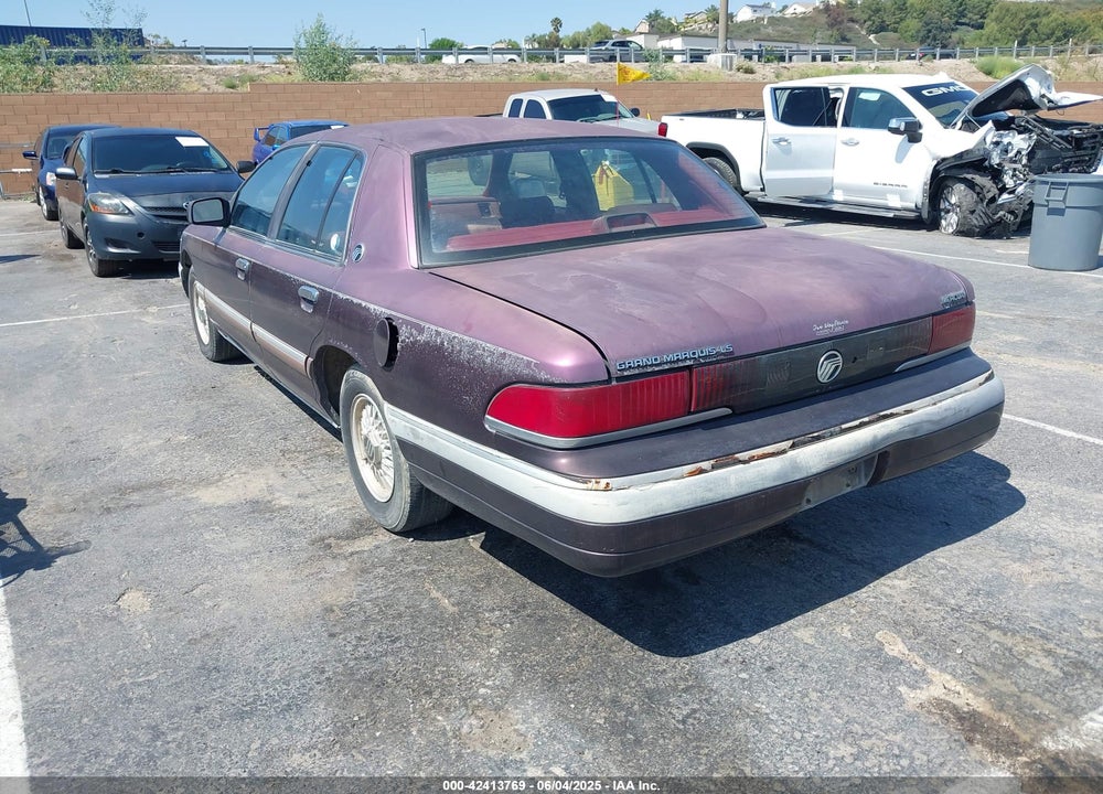 1992 MERCURY GRAND MARQUIS LS VIN: 2MECM75W4NX749141