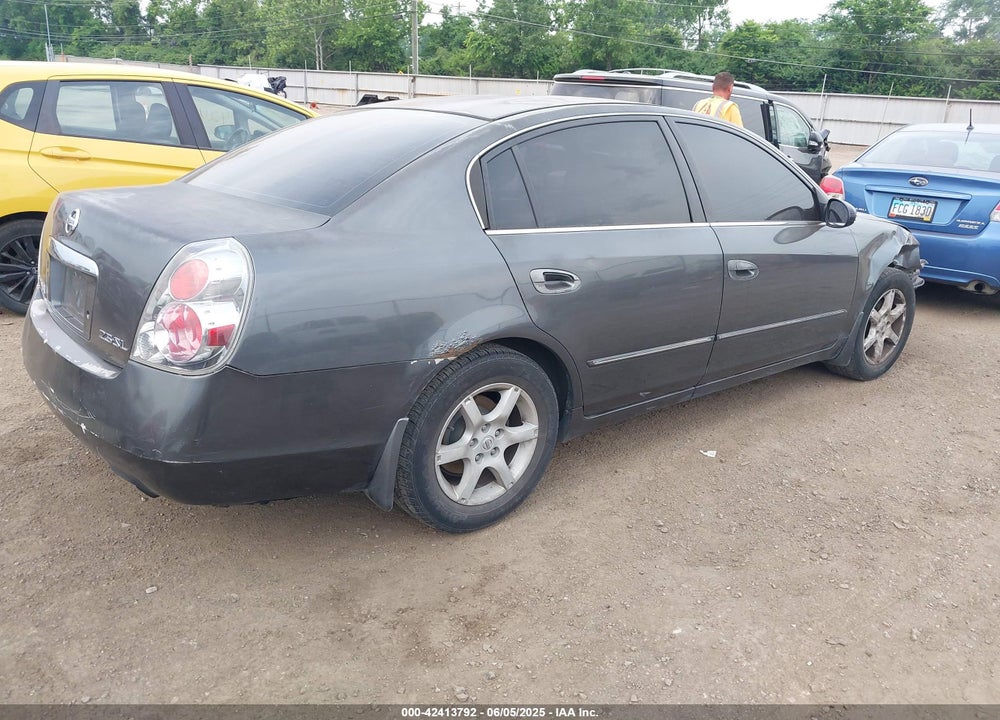 2005 NISSAN ALTIMA 2.5 S VIN: 1N4AL11D45N424719