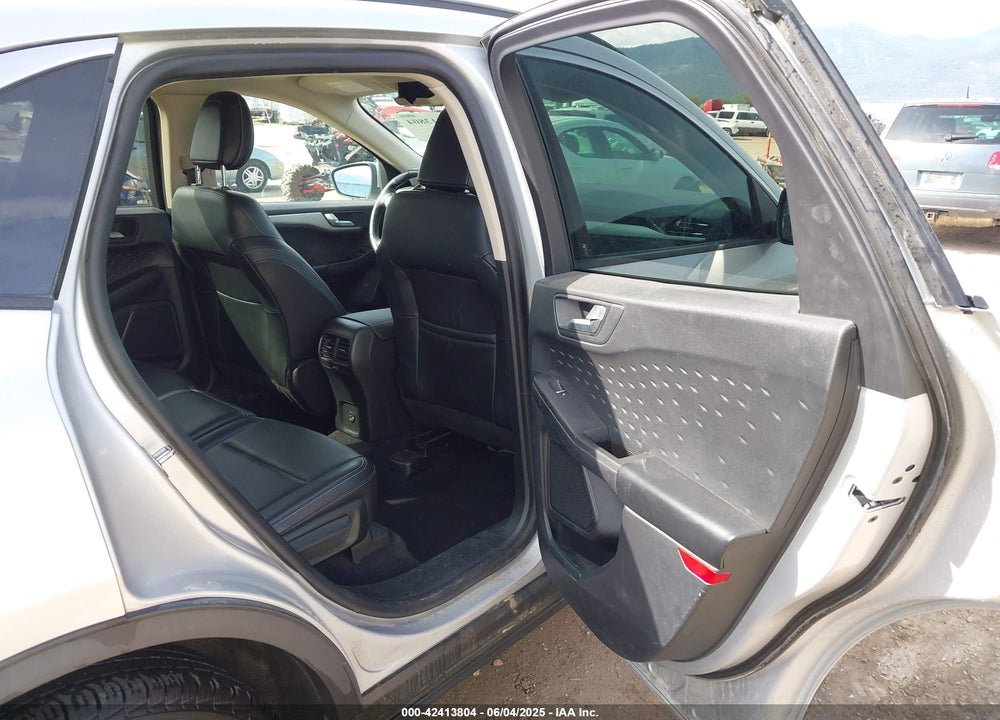 2020 FORD ESCAPE VIN: 1FMCU9H69LUB14537
