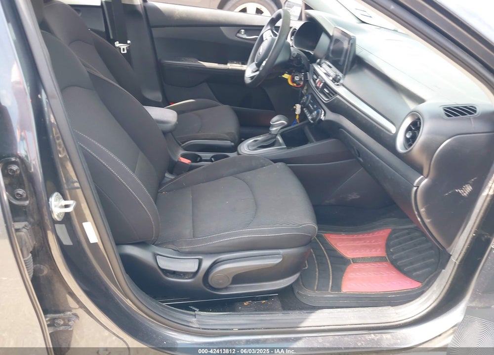2019 KIA FORTE VIN: 3KPF24AD7KE041135