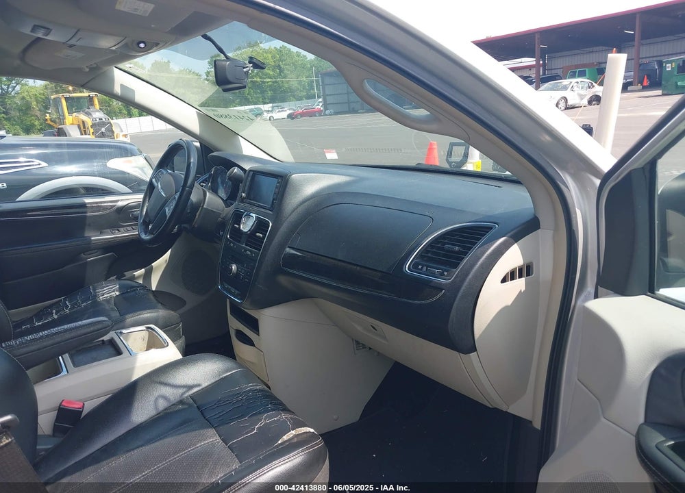 2012 CHRYSLER TOWN & COUNTRY TOURING VIN: 2C4RC1BG1CR337253