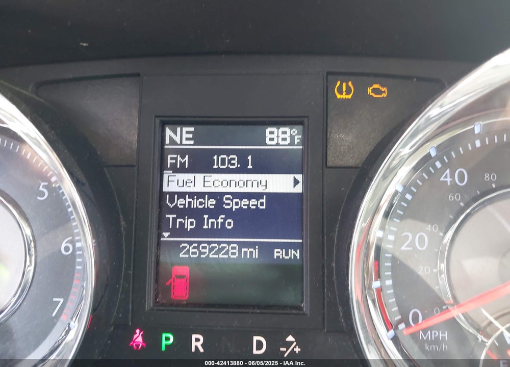 2012 CHRYSLER TOWN & COUNTRY TOURING VIN: 2C4RC1BG1CR337253