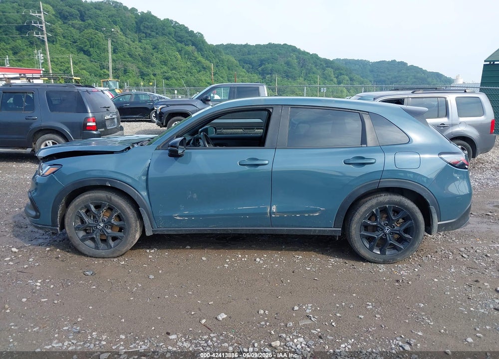 2023 HONDA HR-V VIN: 3CZRZ2H54PM724171