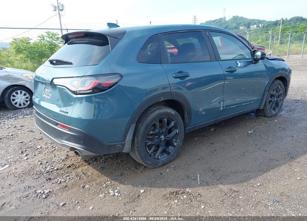 2023 HONDA HR-V VIN: 3CZRZ2H54PM724171