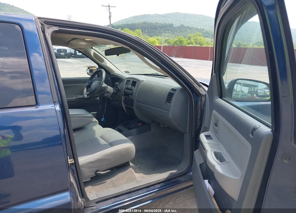 2006 DODGE DAKOTA VIN: 1D7HE42K16S672937