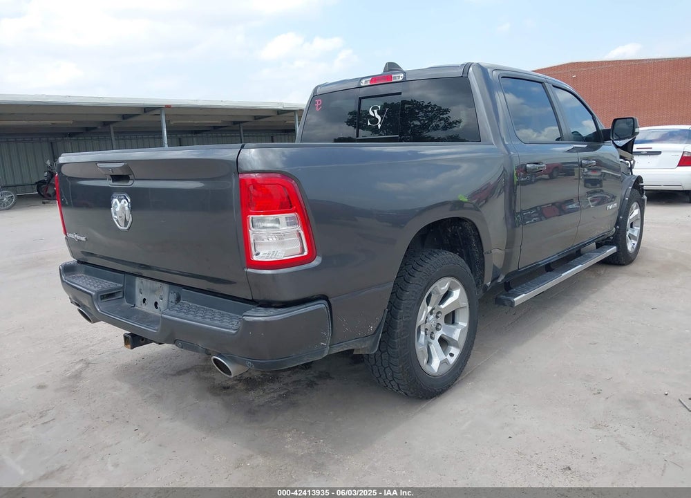 2019 RAM 1500 VIN: 1C6RREFT5KN822091