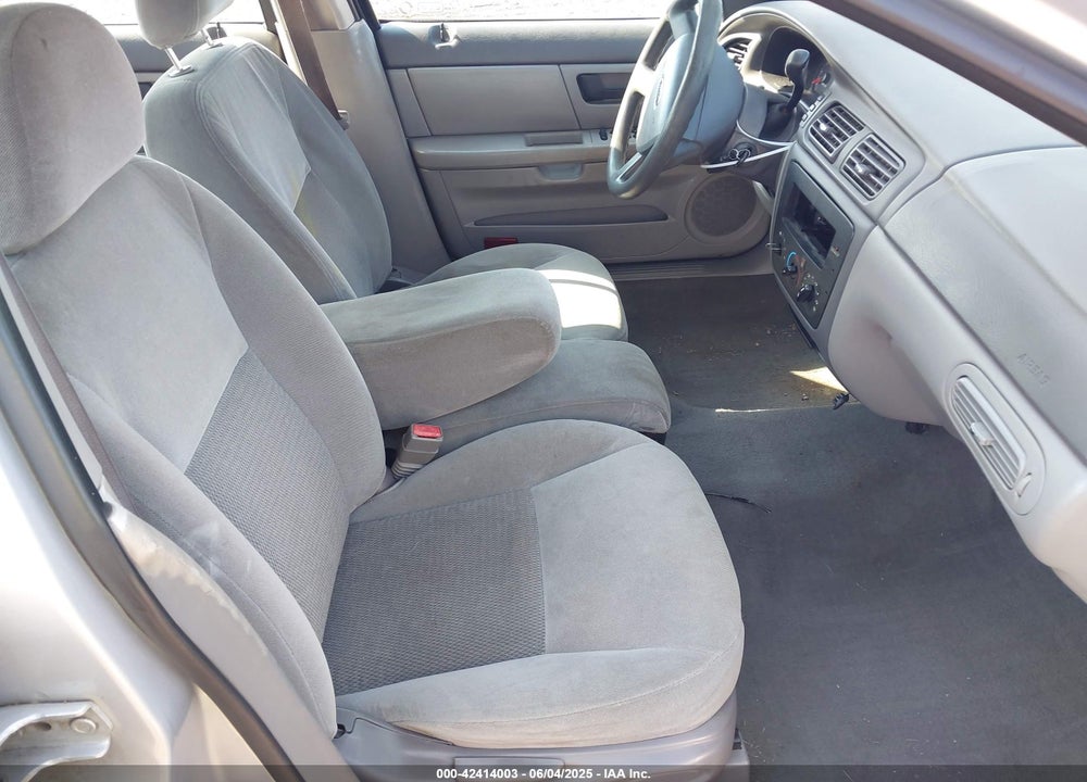 2006 FORD TAURUS VIN: 1FAFP53U46A162157
