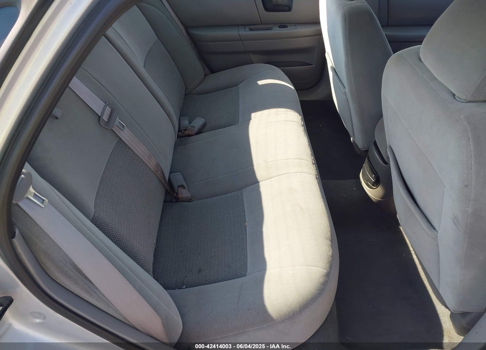 2006 FORD TAURUS VIN: 1FAFP53U46A162157