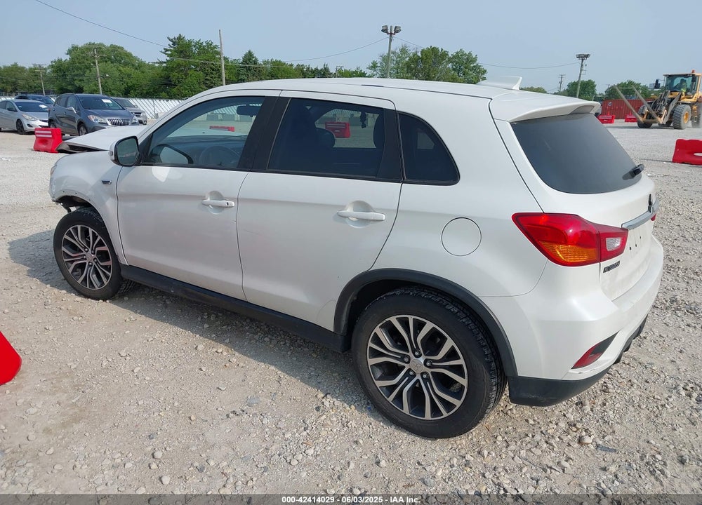 2018 MITSUBISHI OUTLANDER SPORT 2.0 ES VIN: JA4AR3AU3JU016906