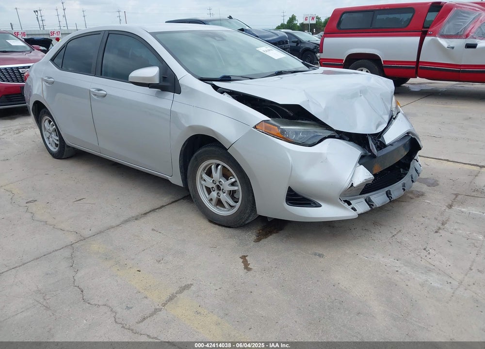 2018 TOYOTA COROLLA LE VIN: 5YFBURHE4JP794333