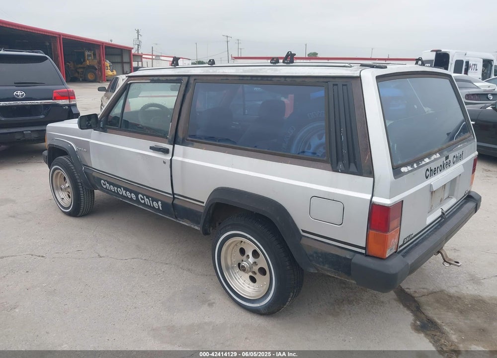 1984 JEEP CHEROKEE VIN: 1JCUC773XET017314