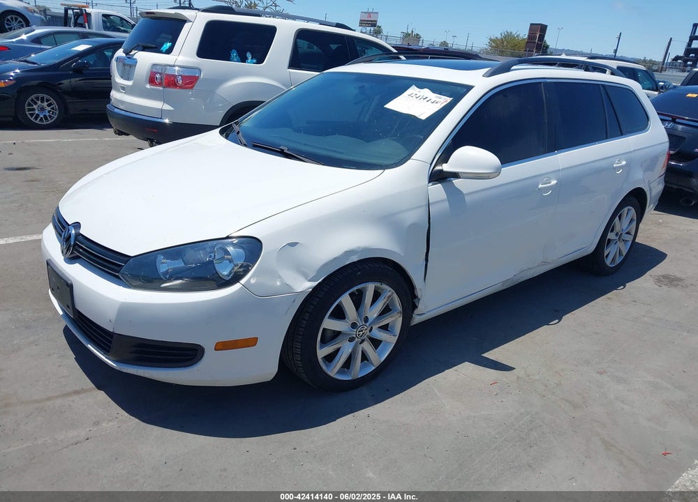 2010 VOLKSWAGEN JETTA VIN: 3VWTZ7AJ2AM693524