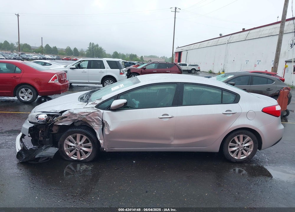 2016 KIA FORTE VIN: KNAFX4A66G5449712