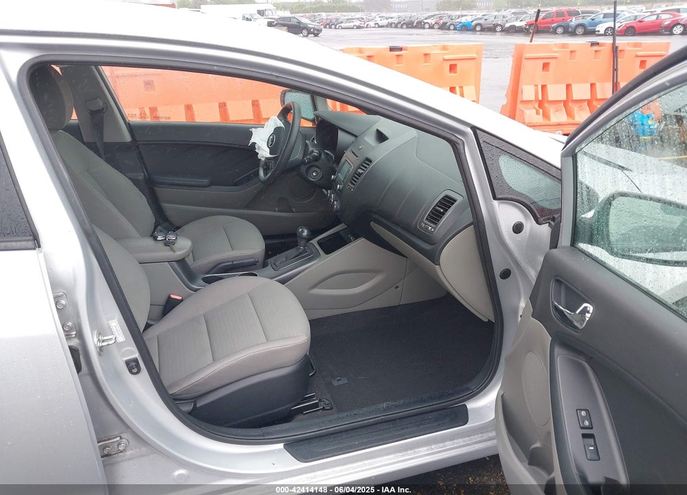 2016 KIA FORTE VIN: KNAFX4A66G5449712