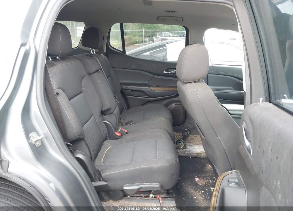 2021 GMC ACADIA VIN: 1GKKNKLS4MZ173948